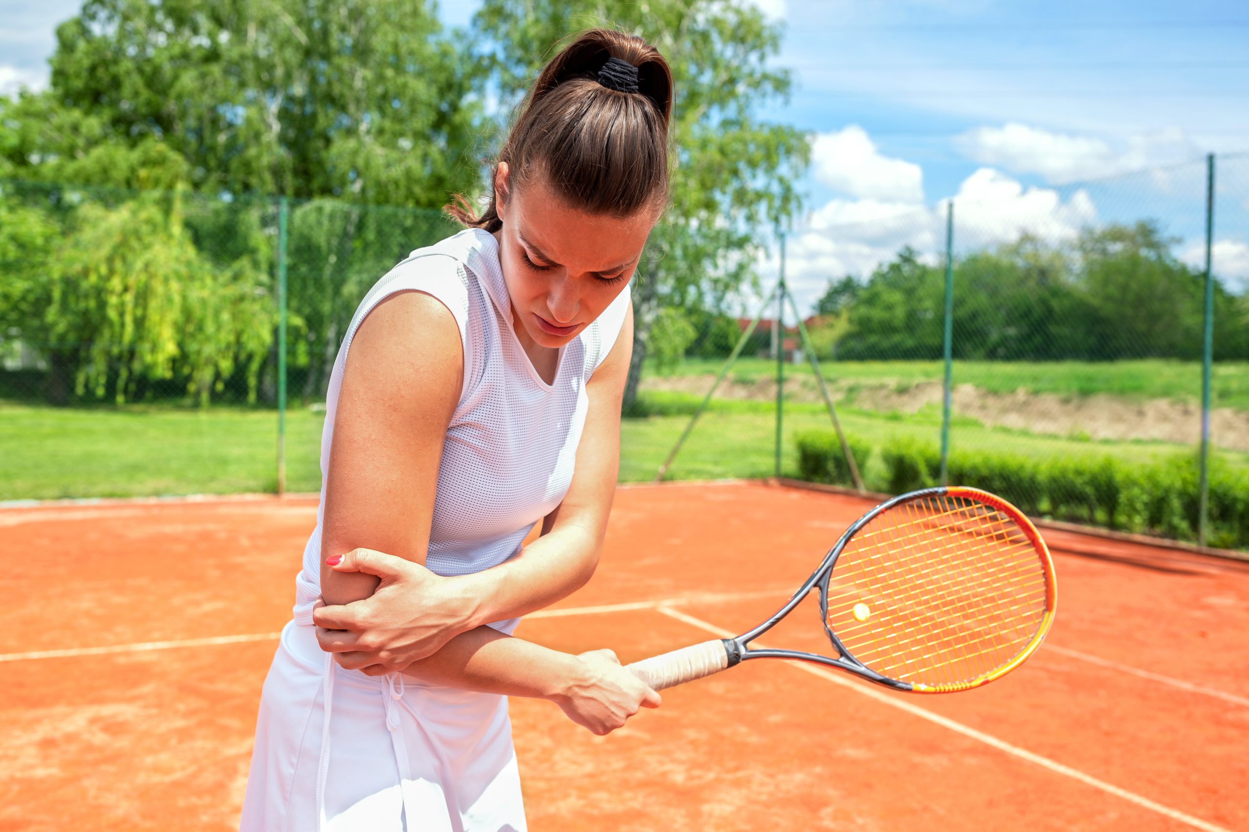 What happens if you leave tennis elbow untreated?